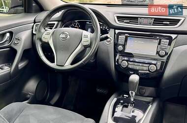 Внедорожник / Кроссовер Nissan X-Trail 2014 в 