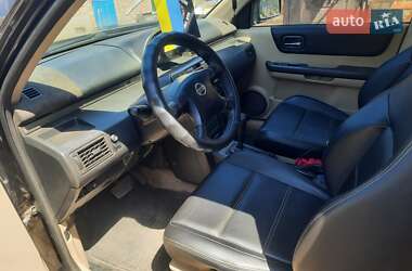 Позашляховик / Кросовер Nissan X-Trail 2003 в 