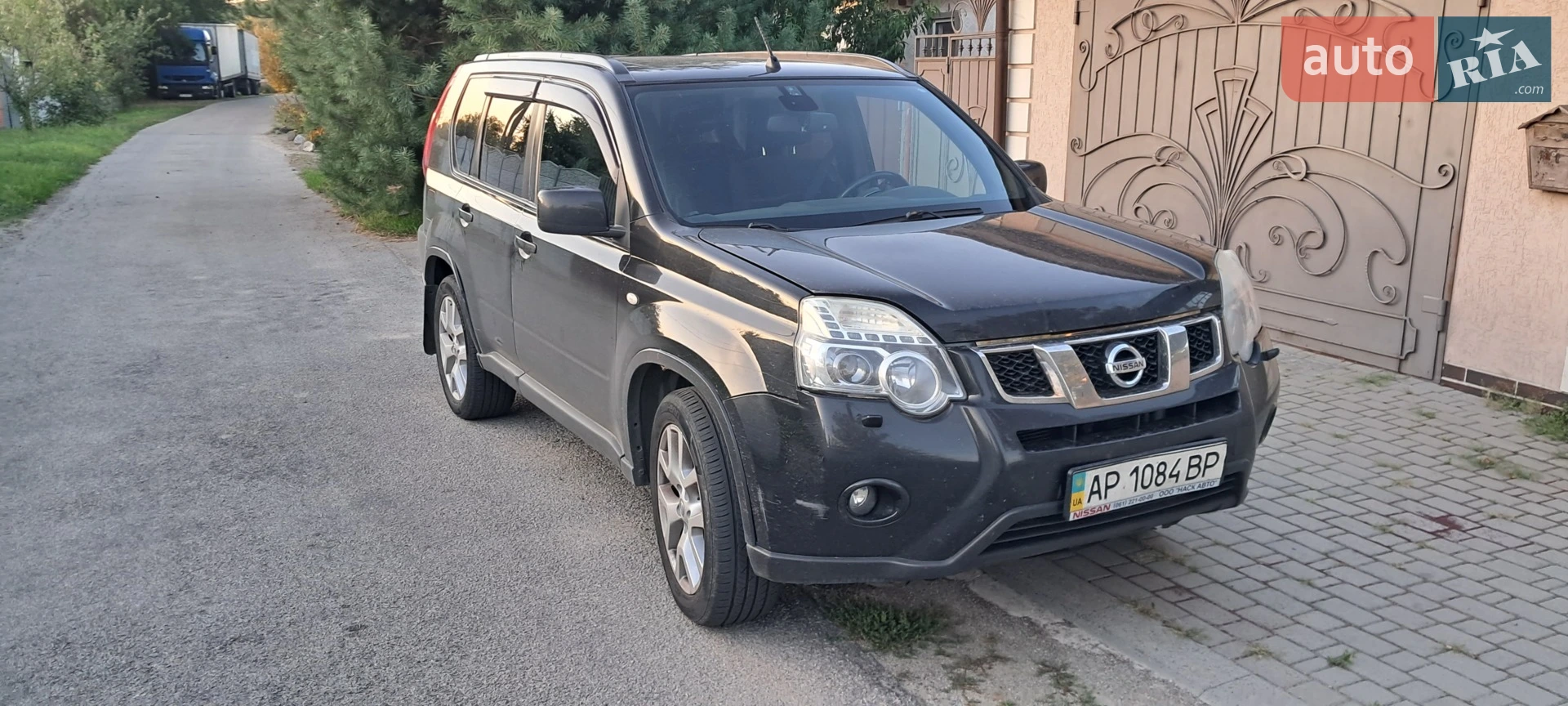 2011 Nissan X-Trail - фото 1