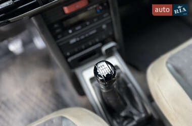 Внедорожник / Кроссовер Nissan X-Trail 2003 в 