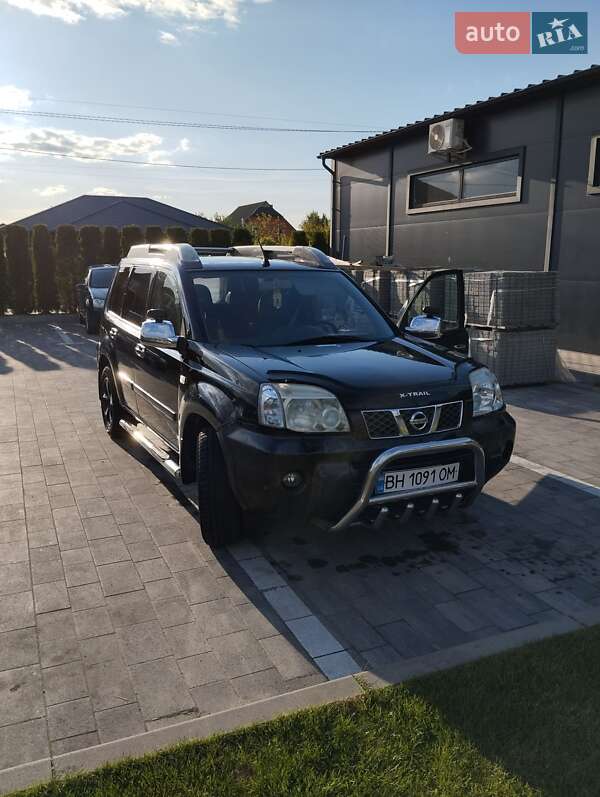 Позашляховик / Кросовер Nissan X-Trail 2005 в Луцьку