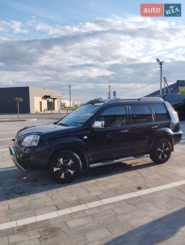 Позашляховик / Кросовер Nissan X-Trail 2005 в Луцьку
