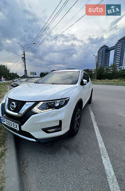 Внедорожник / Кроссовер Nissan X-Trail 2019 в Запорожье