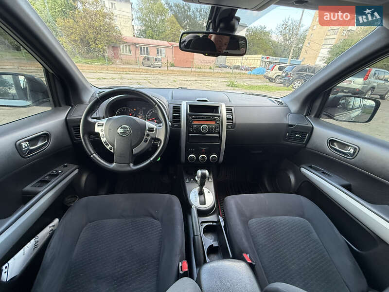 Внедорожник / Кроссовер Nissan X-Trail 2011 в Полтаве