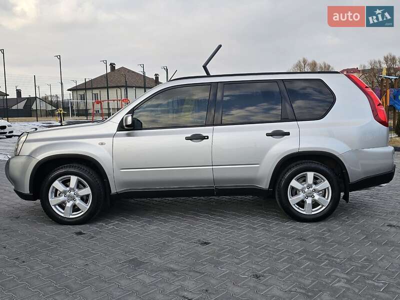 Внедорожник / Кроссовер Nissan X-Trail 2010 в Житомире