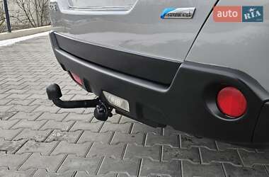 Позашляховик / Кросовер Nissan X-Trail 2010 в 