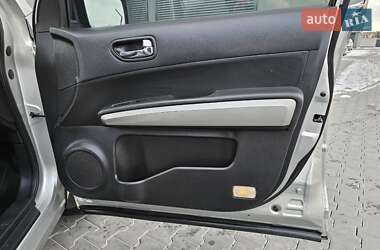 Позашляховик / Кросовер Nissan X-Trail 2010 в 