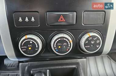 Позашляховик / Кросовер Nissan X-Trail 2010 в 
