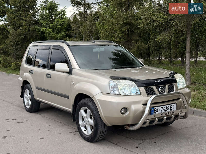 Внедорожник / Кроссовер Nissan X-Trail 2006 в Тернополе