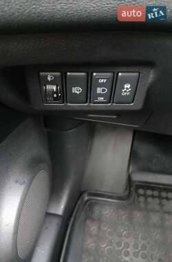 Позашляховик / Кросовер Nissan X-Trail 2011 в 