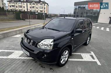 Позашляховик / Кросовер Nissan X-Trail 2007 в 