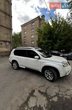 Внедорожник / Кроссовер Nissan X-Trail 2011 в Киеве