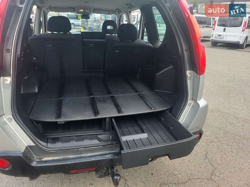 Позашляховик / Кросовер Nissan X-Trail 2008 в Хмельницькому