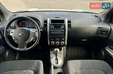 Внедорожник / Кроссовер Nissan X-Trail 2013 в 