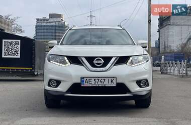 Позашляховик / Кросовер Nissan X-Trail 2017 в 
