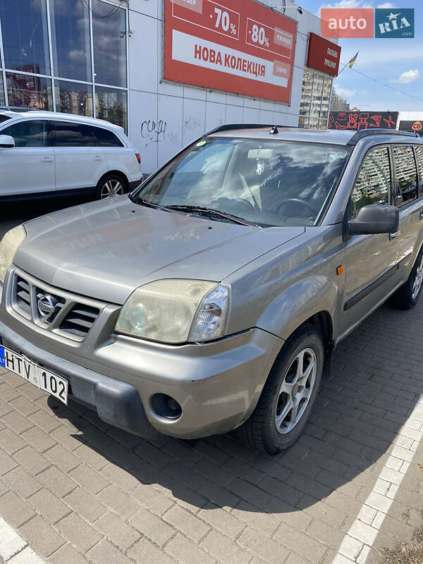 Внедорожник / Кроссовер Nissan X-Trail 2003 в Киеве фото 5 Внедорожник / Кроссовер Nissan X-Trail 2003 в Киеве