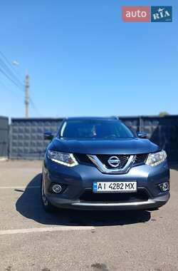 Внедорожник / Кроссовер Nissan X-Trail 2017 в 