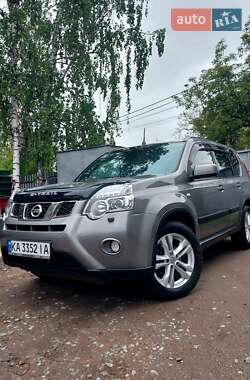 Позашляховик / Кросовер Nissan X-Trail 2012 в Києві