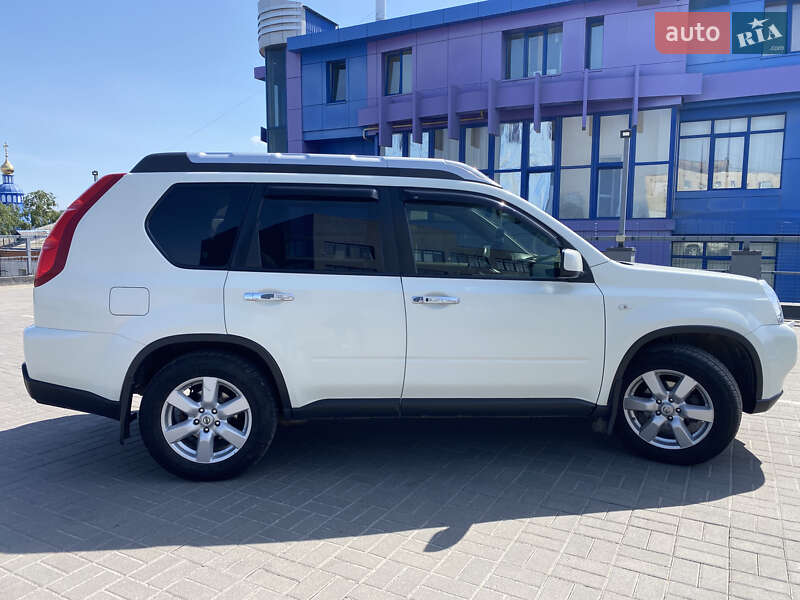 Позашляховик / Кросовер Nissan X-Trail 2008 в Хмельницькому