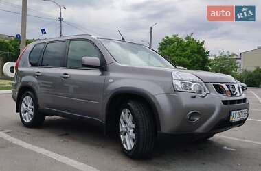 Внедорожник / Кроссовер Nissan X-Trail 2013 в 