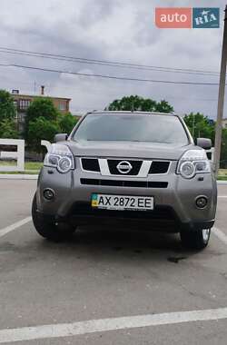 Внедорожник / Кроссовер Nissan X-Trail 2013 в 