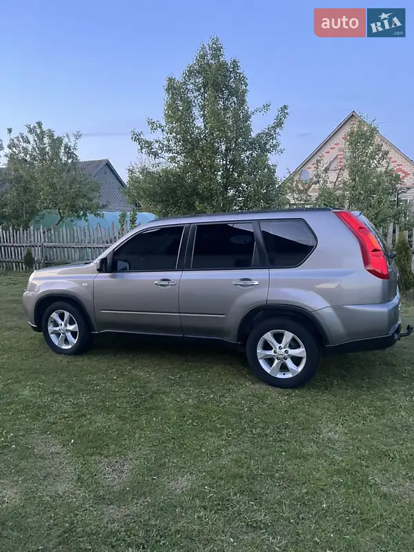 Nissan X-Trail