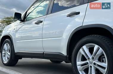 Позашляховик / Кросовер Nissan X-Trail 2011 в 