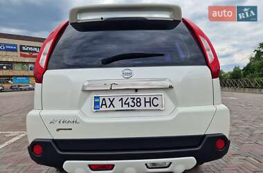 Внедорожник / Кроссовер Nissan X-Trail 2012 в 