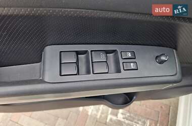 Внедорожник / Кроссовер Nissan X-Trail 2012 в 