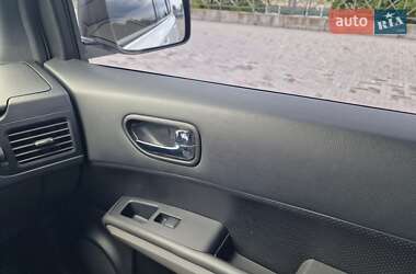 Внедорожник / Кроссовер Nissan X-Trail 2012 в 