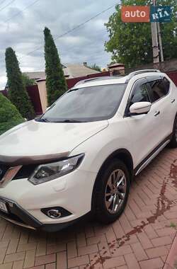 Внедорожник / Кроссовер Nissan X-Trail 2017 в 