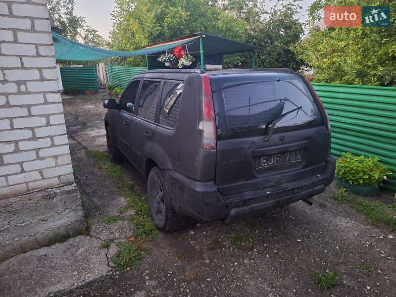 Внедорожник / Кроссовер Nissan X-Trail 2002 в Запорожье