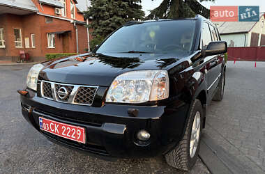 Внедорожник / Кроссовер Nissan X-Trail 2007 в 