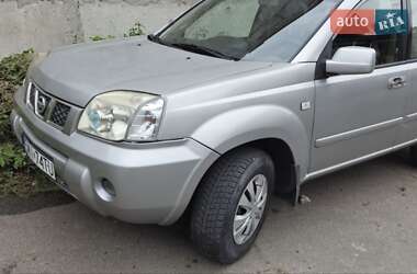 Внедорожник / Кроссовер Nissan X-Trail 2004 в Киеве