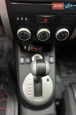 Позашляховик / Кросовер Nissan X-Trail 2012 в 