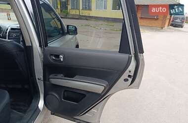 Позашляховик / Кросовер Nissan X-Trail 2010 в 