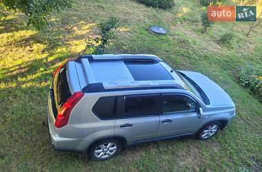 Внедорожник / Кроссовер Nissan X-Trail 2010 в 