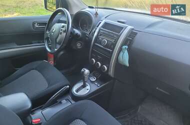 Внедорожник / Кроссовер Nissan X-Trail 2010 в 
