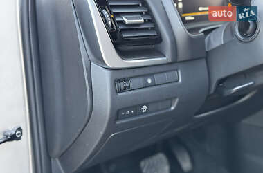 Позашляховик / Кросовер Nissan X-Trail 2024 в 