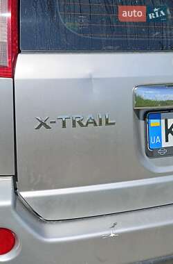 Внедорожник / Кроссовер Nissan X-Trail 2005 в 