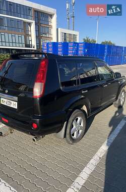 Внедорожник / Кроссовер Nissan X-Trail 2005 в 