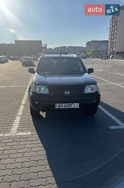 Внедорожник / Кроссовер Nissan X-Trail 2005 в 