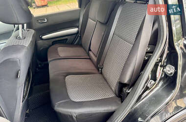 Позашляховик / Кросовер Nissan X-Trail 2007 в 