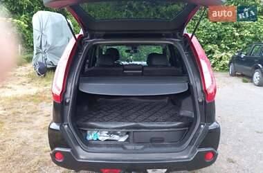 Внедорожник / Кроссовер Nissan X-Trail 2011 в 