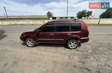 Внедорожник / Кроссовер Nissan X-Trail 2002 в 