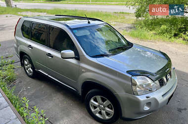 Внедорожник / Кроссовер Nissan X-Trail 2010 в 