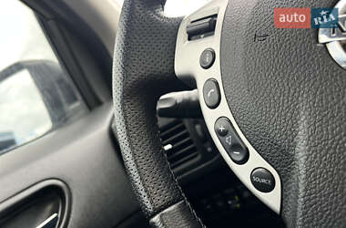 Внедорожник / Кроссовер Nissan X-Trail 2010 в 