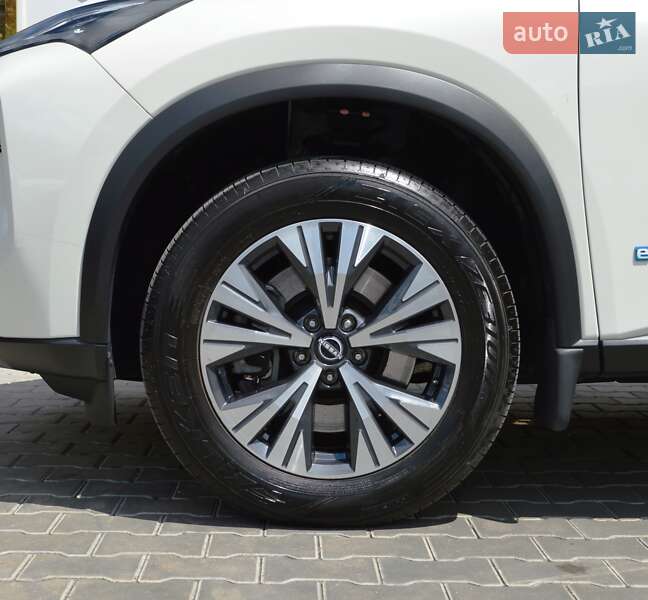 Внедорожник / Кроссовер Nissan X-Trail 2023 в Одессе