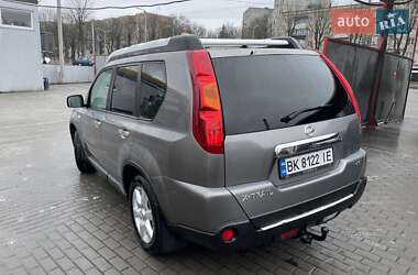 Внедорожник / Кроссовер Nissan X-Trail 2008 в 