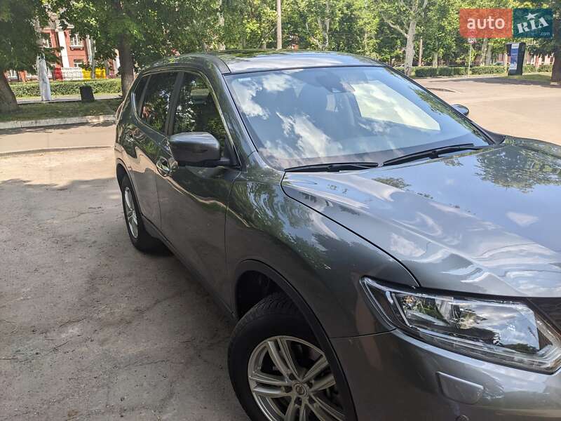 Внедорожник / Кроссовер Nissan X-Trail 2016 в Одессе